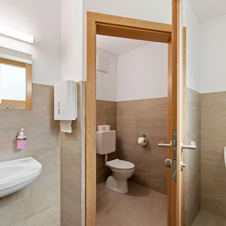 Wooden Holiday In With Terrace Vakantiehuis